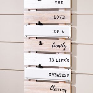 Wall Decor with Photo Clips